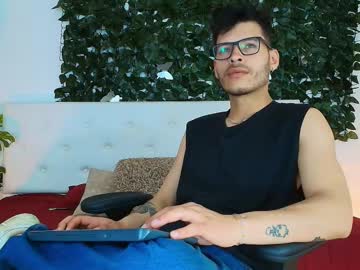 Thiago_Zimerman Chaturbate stream image from April 21, 2025