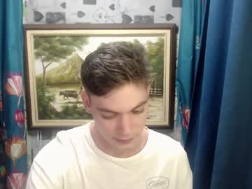 Whiteboyinasia Chaturbate stream image from April 21, 2025