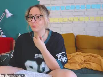 Hell_L0ve Chaturbate stream image from April 21, 2025
