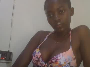 Jollynabeb Chaturbate stream image from April 21, 2025