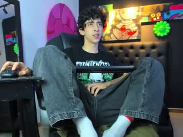 Salvatore_Monterey Chaturbate stream image from April 21, 2025