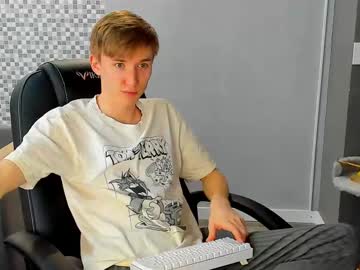 Vibemygirl Chaturbate stream image from April 21, 2025