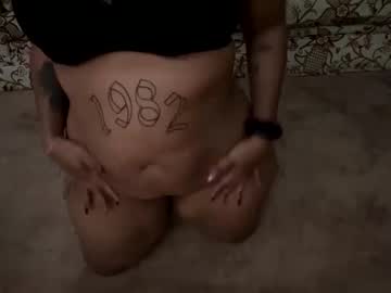 Hotmama334200 Chaturbate stream image from April 21, 2025