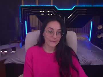 Evilune Chaturbate stream image from April 21, 2025