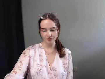 Marina_Lope Chaturbate stream image from April 21, 2025