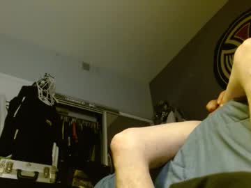 Lookwhaticand0 Chaturbate stream image from April 21, 2025