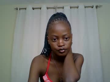 Mona_Luv Chaturbate stream image from April 21, 2025