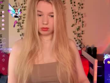 Rebecca_____ Chaturbate stream image from April 21, 2025