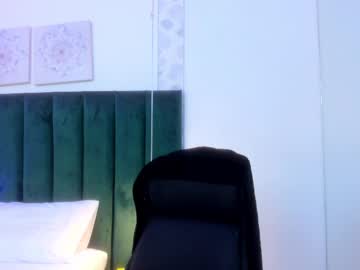 Nayara_Cute Chaturbate stream image from April 21, 2025
