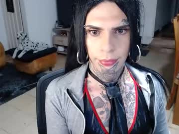 Room911 Chaturbate stream image from April 21, 2025