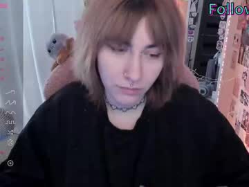 Secretbloom Chaturbate stream image from April 21, 2025