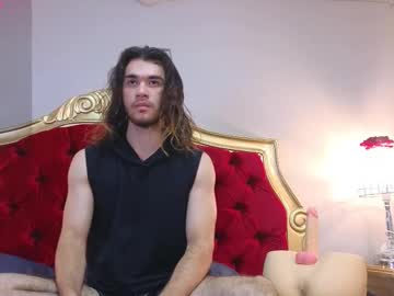 Freyrvik Chaturbate stream image from April 21, 2025