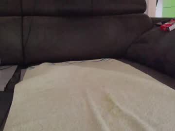 Helmutggg86 Chaturbate stream image from April 21, 2025