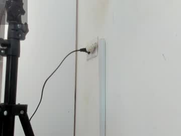 Alejandra_Dunn Chaturbate stream image from April 21, 2025