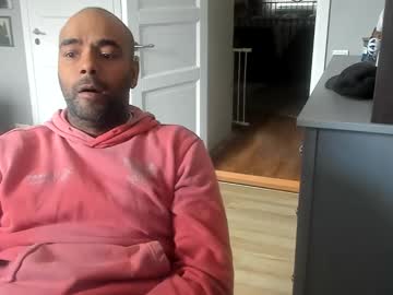 Dan_The_Man43 Chaturbate stream image from April 21, 2025