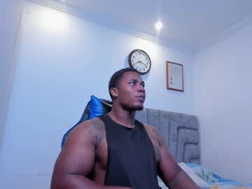 Deonjhonson Chaturbate stream image from April 21, 2025