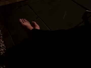 Zacmastiff Chaturbate stream image from April 21, 2025