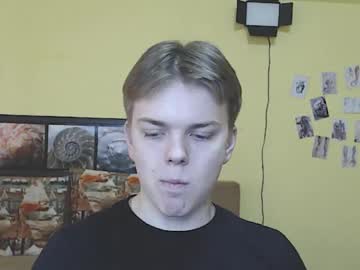 _Antin4uk_ Chaturbate stream image from April 21, 2025