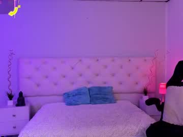 Aron_Cruz12 Chaturbate stream image from April 21, 2025