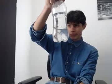 _Matteo_1 Chaturbate stream image from April 21, 2025