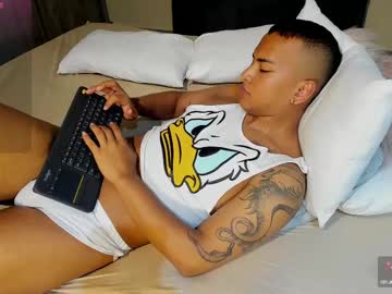 Rafa_Cruz Chaturbate stream image from April 21, 2025