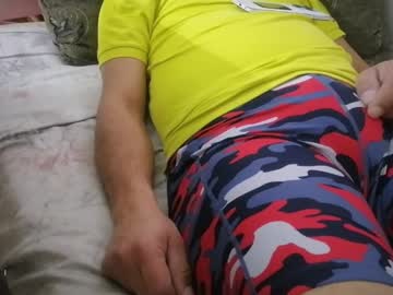 Muhra Chaturbate stream image from April 21, 2025