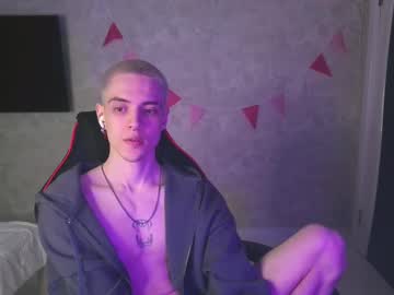Ashmood Chaturbate stream image from April 21, 2025