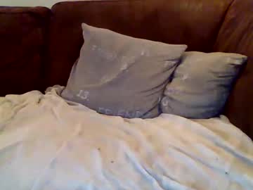 Hotboy381 Chaturbate stream image from April 21, 2025