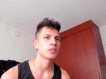 Kevin_Ahs1 Chaturbate stream image from April 21, 2025