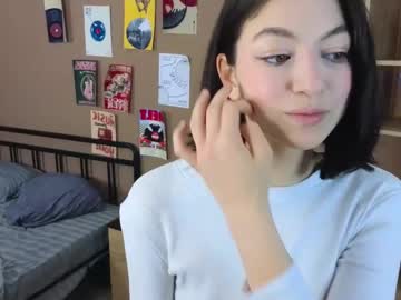 Marion_Newton_ Chaturbate stream image from April 21, 2025