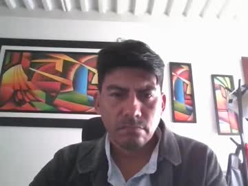 Alexis19808004 Chaturbate stream image from April 21, 2025