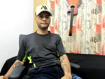 Andrey_U92 Chaturbate stream image from April 21, 2025