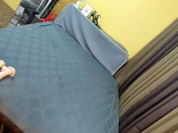 Kendrahunter_____ Chaturbate stream image from April 21, 2025