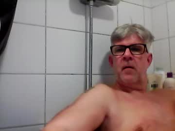Baggelina75 Chaturbate stream image from April 21, 2025