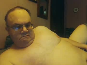 Chrismini312 Chaturbate stream image from April 21, 2025