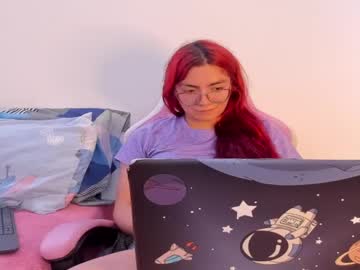 Eiimyhosk Chaturbate stream image from April 21, 2025