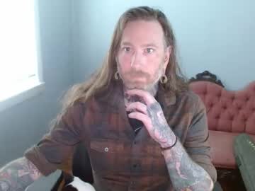 Longhair021 Chaturbate stream image from April 21, 2025
