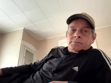 Melays1972 Chaturbate stream image from April 21, 2025