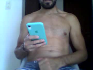 Nadador90 Chaturbate stream image from April 21, 2025