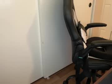 Rer83 Chaturbate stream image from April 21, 2025