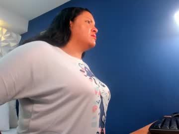 Sofiaa_Evans_ Chaturbate stream image from April 21, 2025