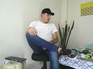 Jacobandjayydenn Chaturbate stream image from April 21, 2025