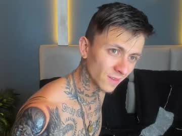 Nicocoopers Chaturbate stream image from April 21, 2025