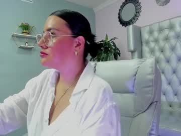 Paulina__Real Chaturbate stream image from April 21, 2025