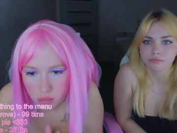 Stefany_And_Bettany Chaturbate stream image from April 21, 2025