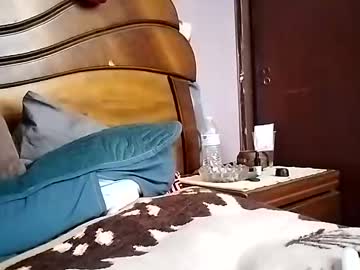 Vujade Chaturbate stream image from April 21, 2025