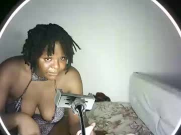 Brianahazel Chaturbate stream image from April 21, 2025