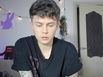 Danny_Love01 Chaturbate stream image from April 21, 2025