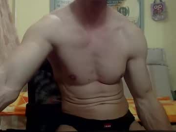 Musculargod Chaturbate stream image from April 21, 2025