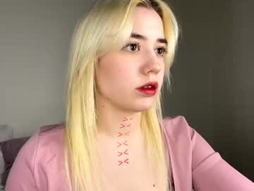 Sunkissedsins Chaturbate stream image from April 21, 2025